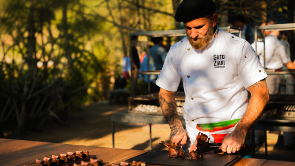 Guto Ziani transforma churrasco em experiência de alta gastronomia para casamentos sofisticados