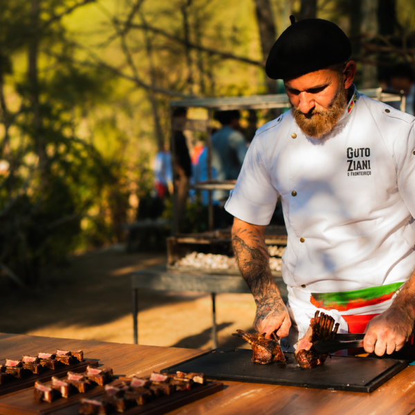 Guto Ziani transforma churrasco em experiência de alta gastronomia para casamentos sofisticados