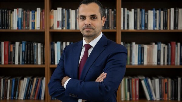 Bruno Favarelli defende que a comunicação visual profissional deve ser uma aliada de outras estratégias para o fortalecimento de pequenos e médios negócios.