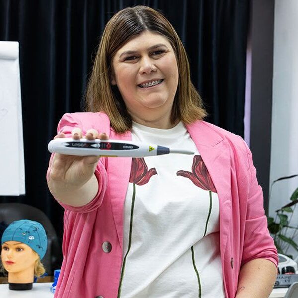 Fotobiomodulação pode criar um ambiente biológico mais favorável para potencializar os resultados dos tratamentos realizados no diagnóstico de TEA.