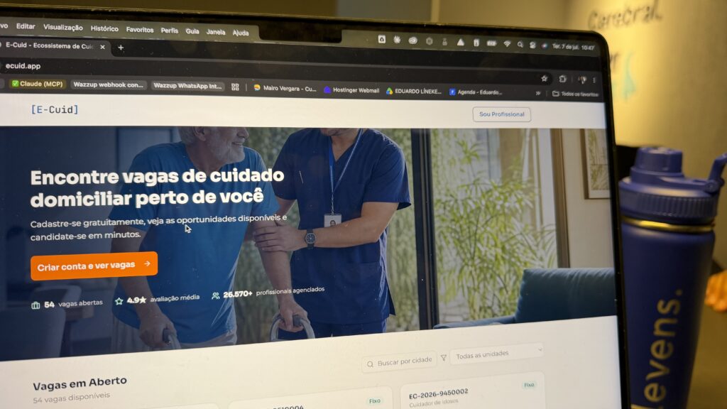 Sistema ECuid App - Vagas para Cuidadores de Idosos é um ecossistema B2B que oferece tecnologia, formação e certificação para empresas.