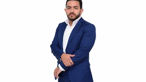 Lucas é fundador da AutoCred, empresa sediada em Campo Grande, Mato Grosso do Sul, que completa uma década de atuação.