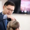 Dr. Paulo Lu Tai Zon usa a técnica FUE e considera a anatomia e as proporções do rosto.